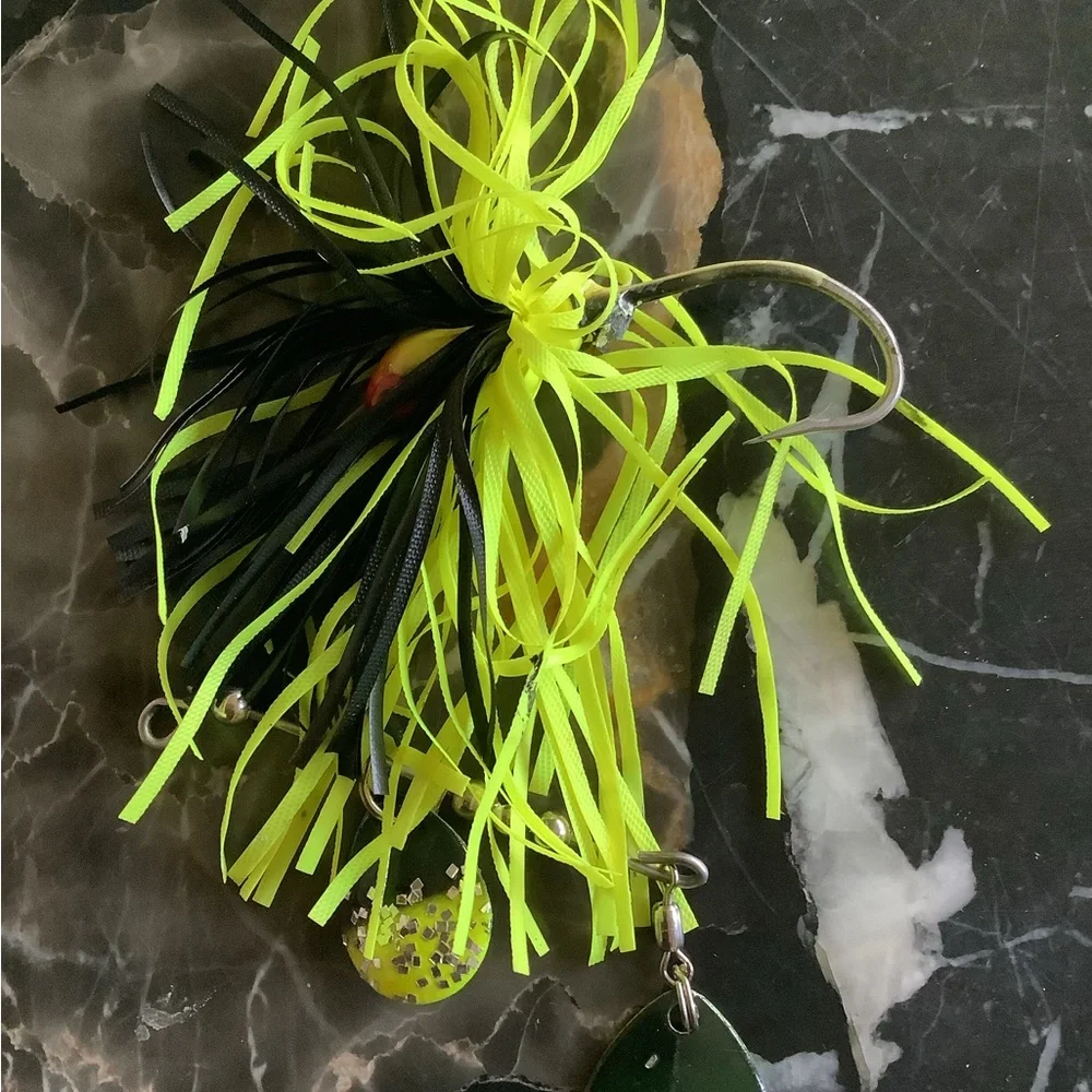 Sea shark /burke vintage spinnerbait fishing lures lot of 4